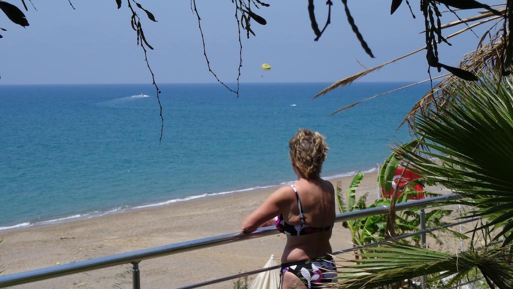 Mavi Cennet Camping Caravan Kizilot Luaran gambar